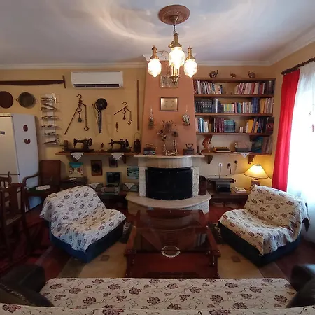 Kalderimi 'olive Green' Traditional House Apartment *