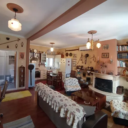 Apartment Kalderimi 'olive Green' Traditional House *