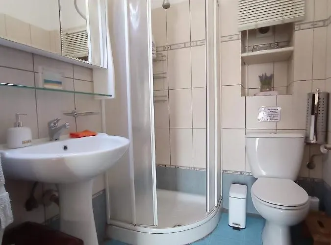 Kalderimi 'olive Green' Traditional House * Promirion