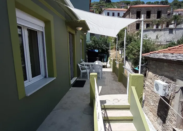 Kalderimi 'olive Green' Traditional House * Promirion