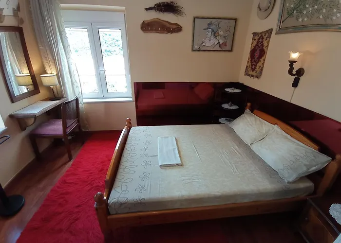 Apartment Kalderimi 'olive Green' Traditional House